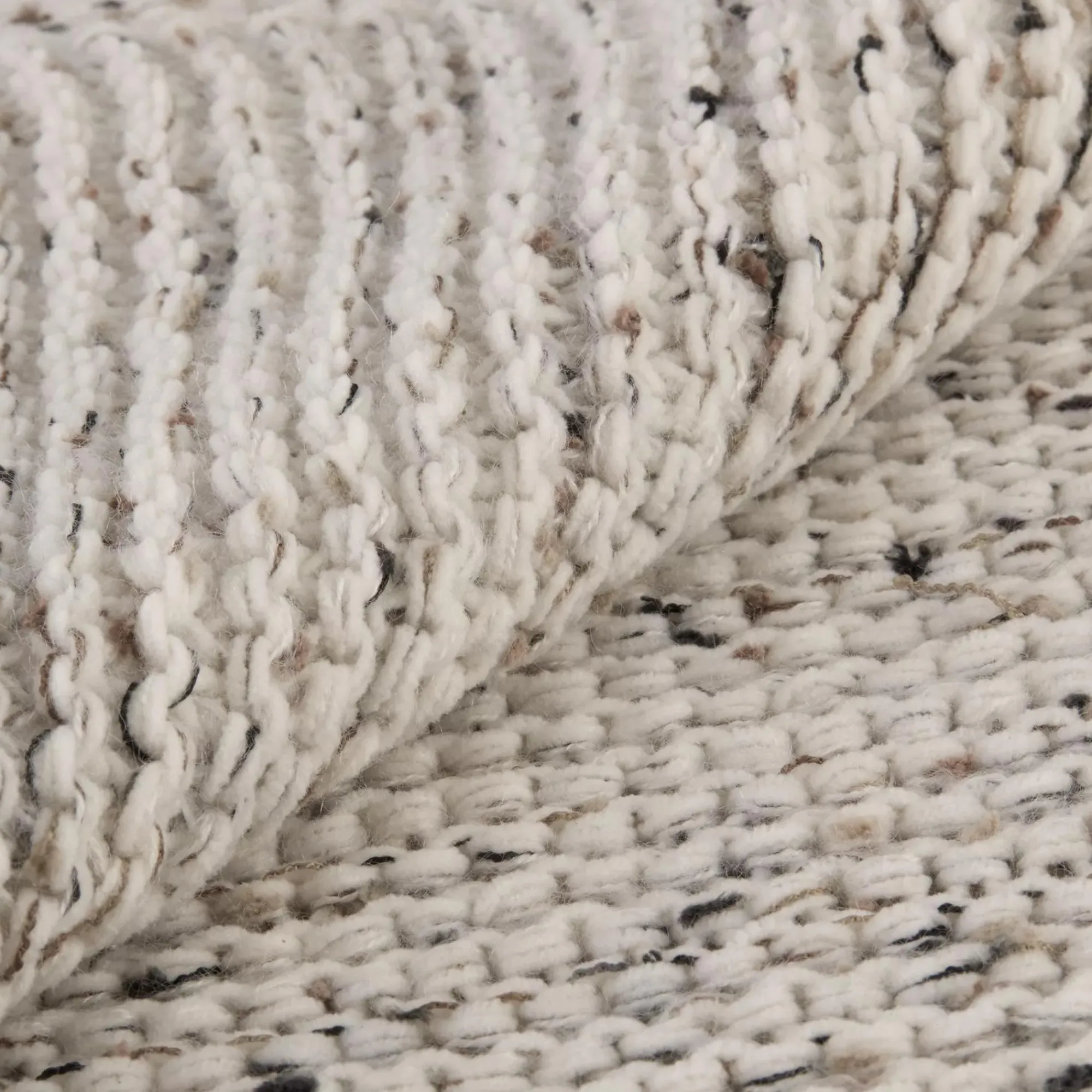 Bouclair Baxter Chenille Speckled Throw* Decorative Throws & Blankets