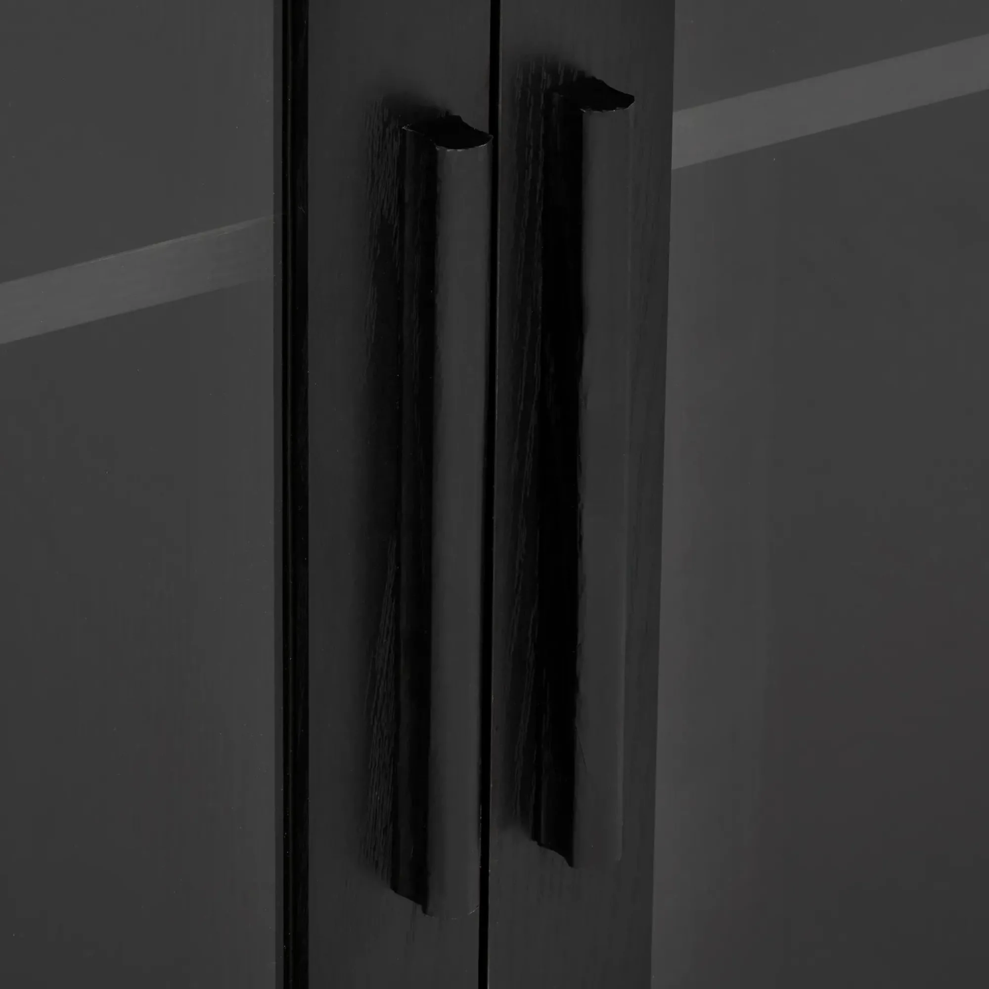 Bouclair Black Buffet with Glass Doors* Furniture Accessories|Buffet Tables & Credenzas