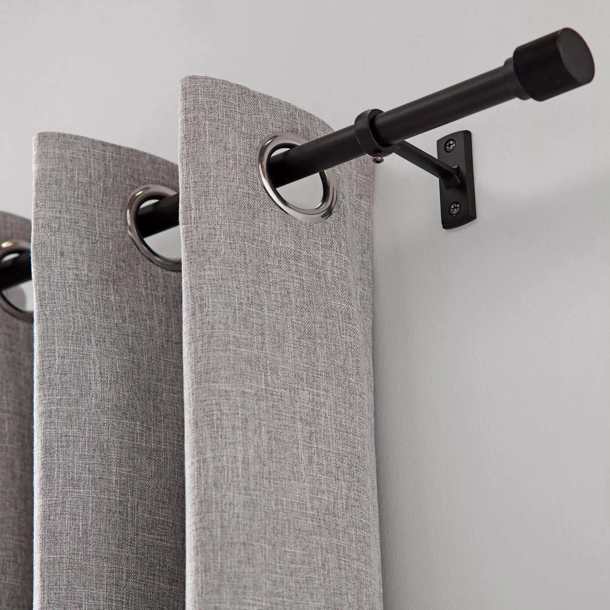 Bouclair Black Chelsea Curtain Rod Set - Diameter 16/19 mm* Curtain Rods