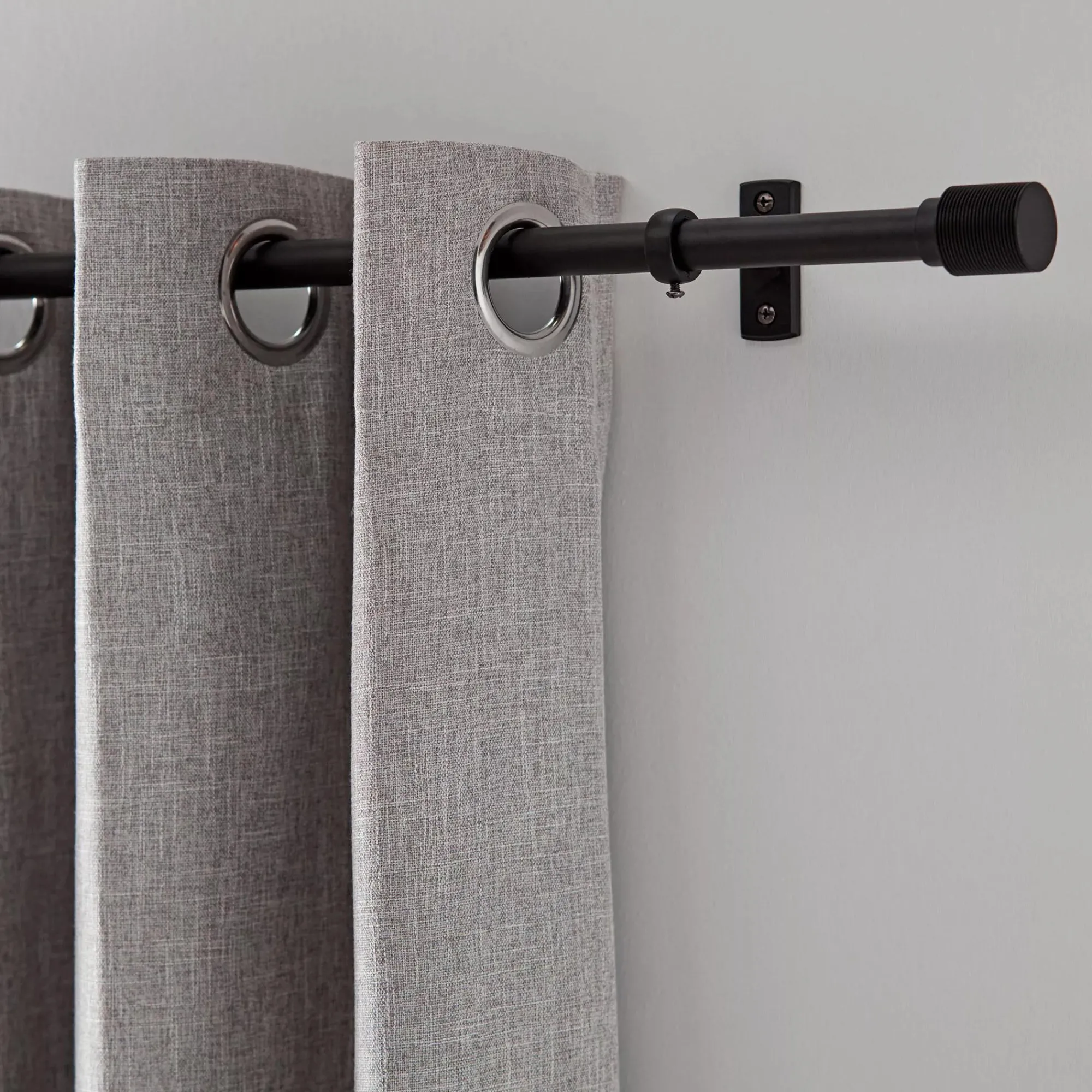 Bouclair Black Chelsea Curtain Rod Set - Diameter 16/19 mm* Curtain Rods