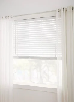 Bouclair Cordless Faux Wood Blinds - Easy Lift & Tilt* Window Blinds & Shades