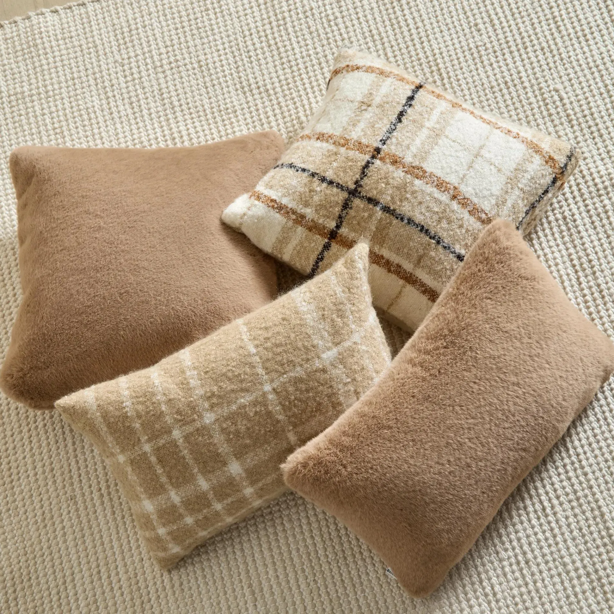 Bouclair Elsy Plaid Decorative Pillow* Decorative Throw Pillows