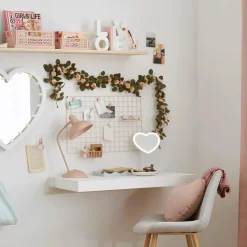 Bouclair LED Heart-Shaped Table Mirror* Junior Decorative Accessories