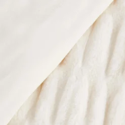 Bouclair Rushed Plush Throw* Decorative Throws & Blankets