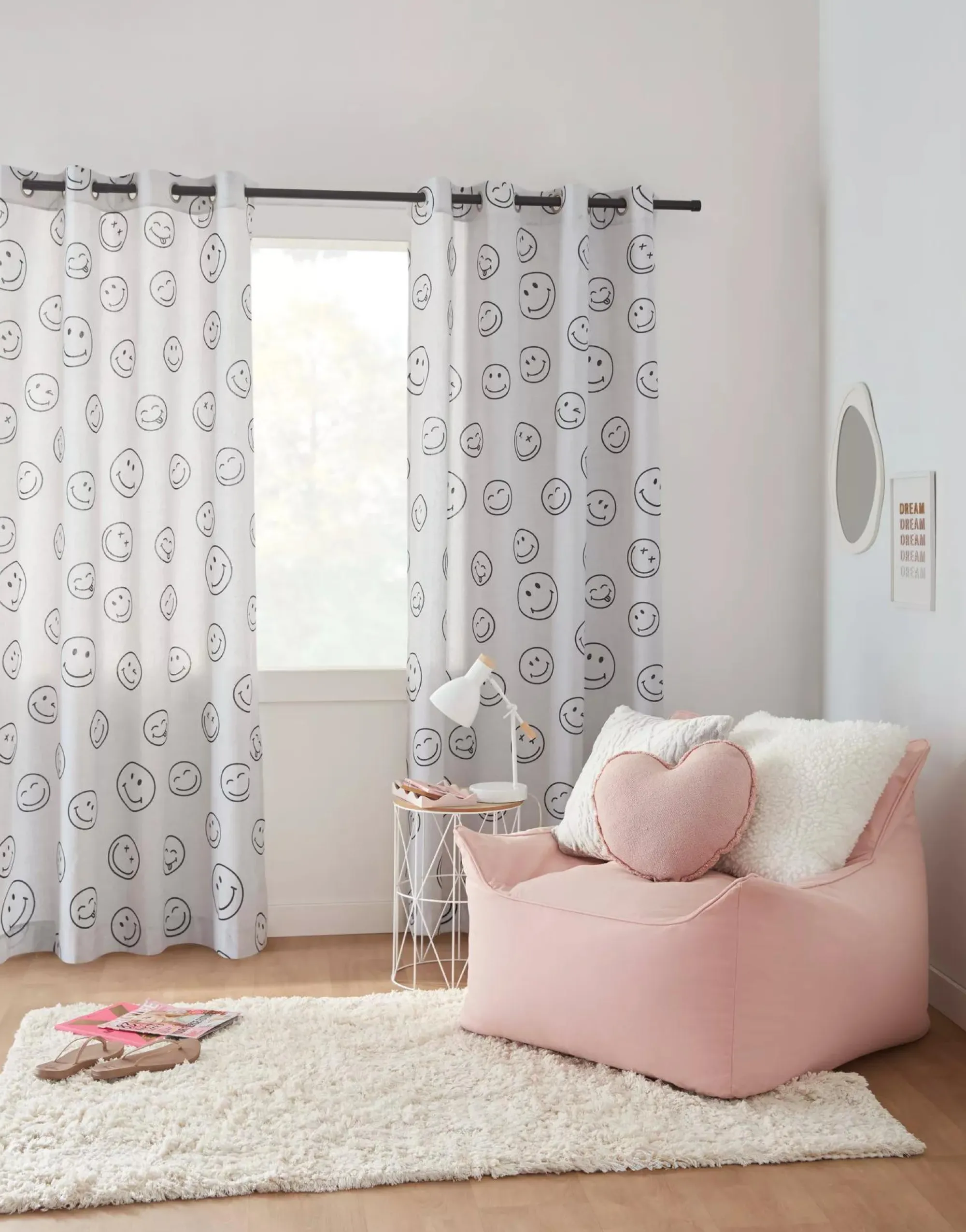 Bouclair Sekka Heart-Shaped Decorative Pillow* Junior Throw Pillows